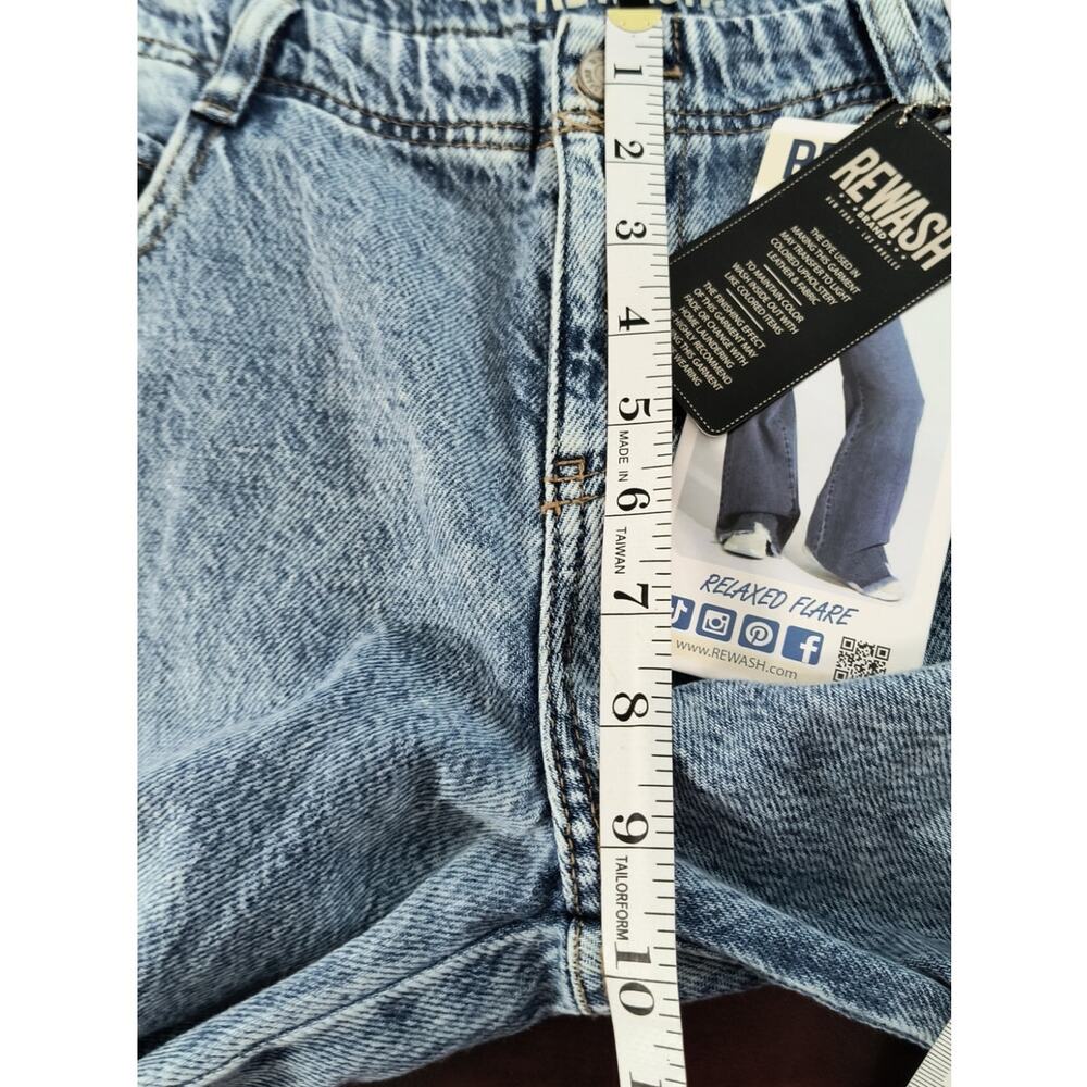 Rewash Low Rise Relaxed Flare Jeans Women's Size 3/26 Light Wash Raw Hem Denim - Picture 13 of 16